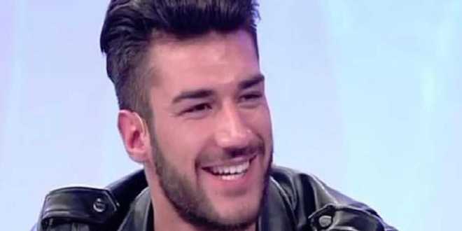 Uomini e Donne news, Lorenzo Riccardi si consola con Sonia Lorenzini