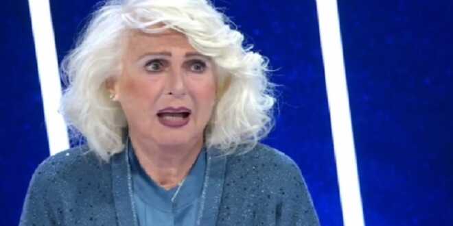 Loretta Goggi lascia Tale e Quale Show: “Voglio tornare a sentirmi libera”