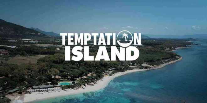Tempation Island, Luciano Punzo e Manuela Carriero si sposano? Lui si mette in ginocchio