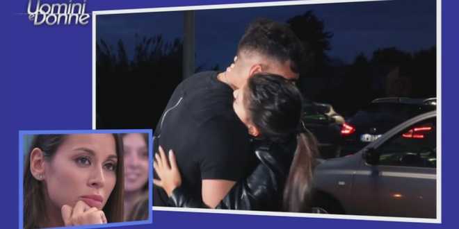 Uomini e Donne news, Luigi corre da Irene: il gesto importante dopo la puntata