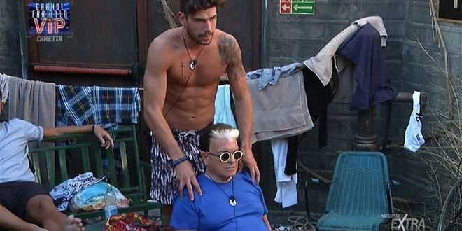 Grande Fratello Vip: Malgioglio deride Ignazio? Ecco la reazione del ciclista
