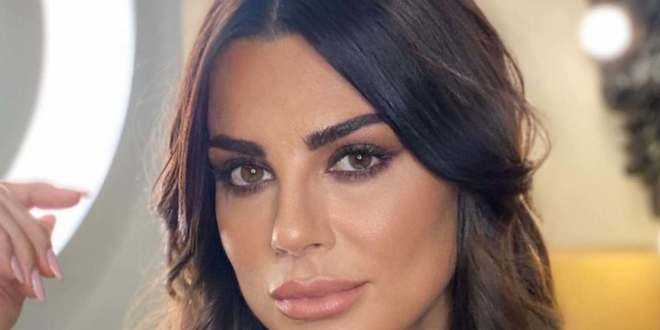 Malore per Serena Enardu, ricoverata in ospedale: a soccorrerla il figlio Tommy