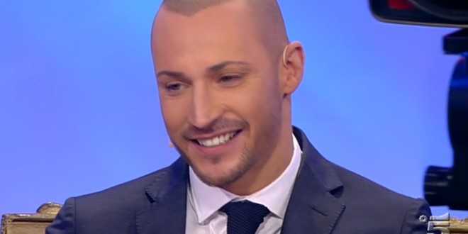 Uomini e Donne news: Manuel Vallicella ha mentito a tutti? Arriva la segnalazione