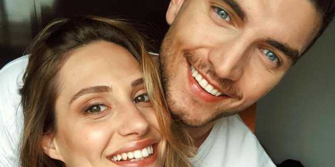 Marco Fantini e Beatrice Valli: la foto di Capodanno fa gridare allo scandalo