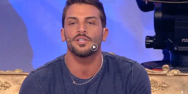 Uomini e Donne anticipazioni, Maria De Filippi caccia Mariano dal trono