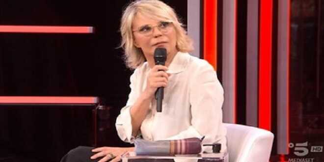 Amici 23, Maria De Filippi spezza le squadre: ecco come cambia il Serale