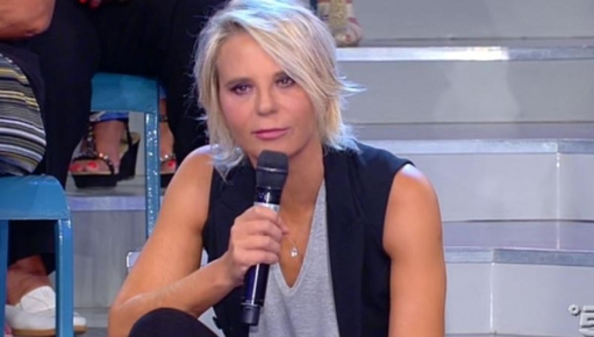 Uomini e Donne anticipazioni: Maria De Filippi furiosa con due tronisti
