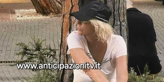 Amici, Maria De Filippi conferma di aver incontrato un ex allievo e svela anche il motivo