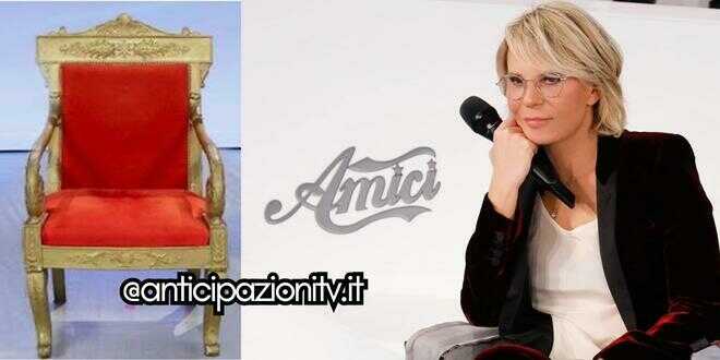 Uomini e Donne, Maria De Filippi sferra il colpaccio: un ex Amici sul trono?