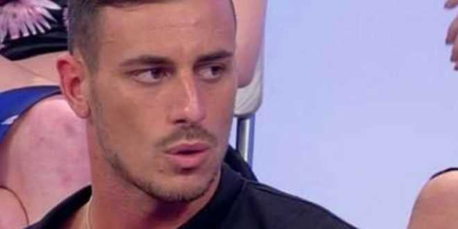 Anticipazioni Uomini e Donne: Mattia ha abbandonato il programma? Il gesto che rivela la verità