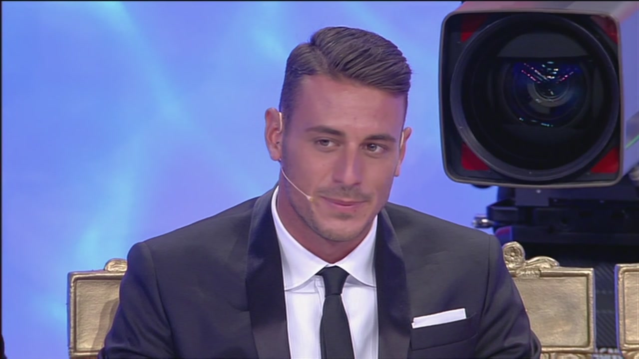 Gossip Uomini e Donne, Mattia Marciano si è fidanzato: lei è un’ex naufraga figlia di papà