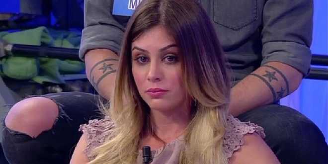 Uomini e Donne news, Maria De Filippi: ecco cosa dice a Giulia Latini