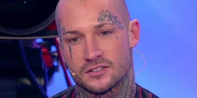 Morte Manuel Vallicella: un’ex gieffina si fa un tatuaggio in suo onore