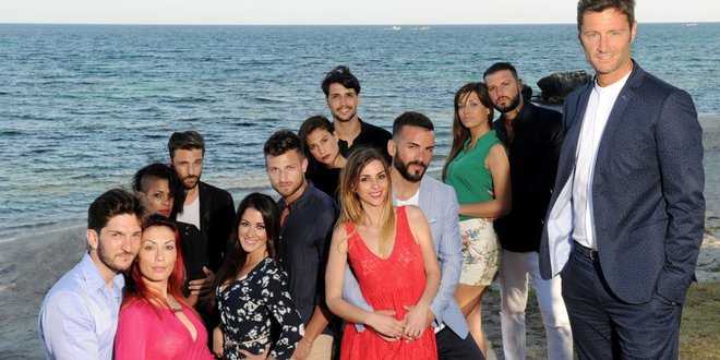 Temptation Island 2017: i suoi consigli per le sei coppie indignano i fans