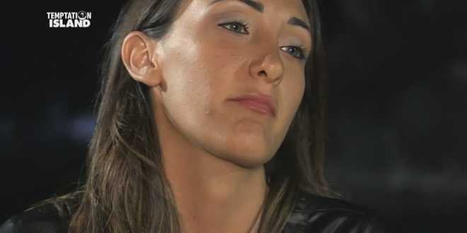 Temptation Island news: Francesca Baroni la fa grossa, sanzioni in arrivo per lei?