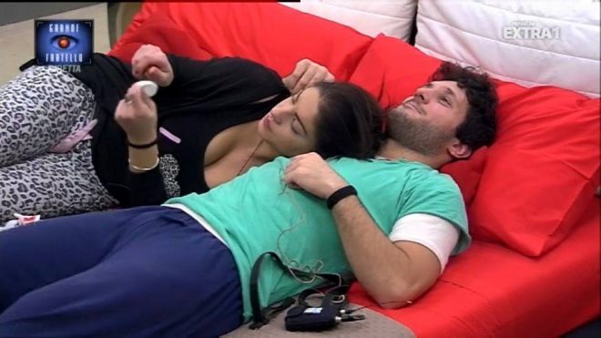 News Grande Fratello 14: il GF fa un clamoroso errore e rischia di far scoprire la presenza di Federica e Simone