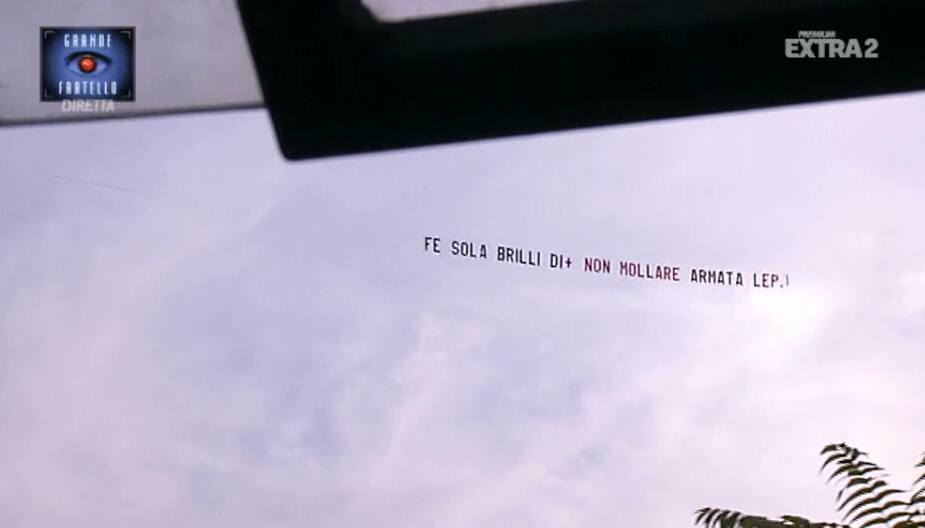 News Grande Fratello 14: nuovo aereo per Federica Lepanto… capirà cosa cercando di dirle?