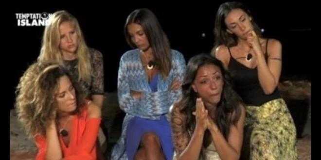 Temptation Island news: una coppia scoppia e lei frequenta un tentatore