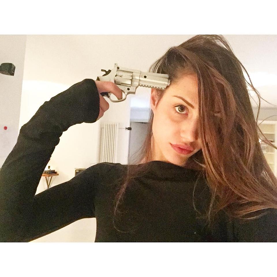 News Uomini e Donne: Beatrice Valli in crisi con Marco? Lei risponde e fa arrabbiare tutti