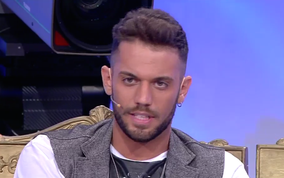 News Uomini e Donne, la produzione minaccia Gianmarco: se continua a infangare, rischia la denuncia