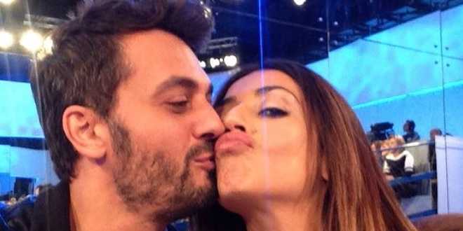 News Uomini e Donne: Raffaella Mennoia prende in giro i tronisti, ma dentro rosica perché…