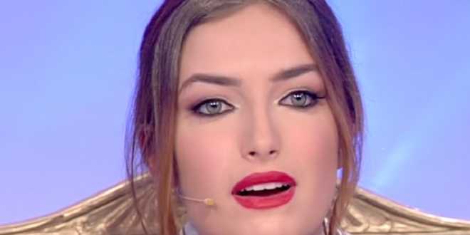 Uomini e Donne anticipazioni, Nilufar torna sui social: ha già scelto?