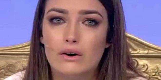Anticipazioni Uomini e Donne, Nilufar vuole lasciare il trono?