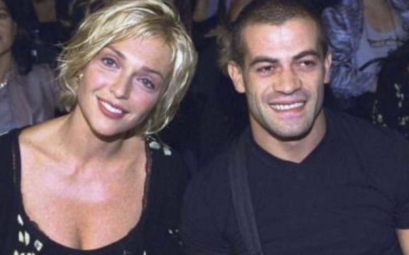 Gossip Uomini e Donne, Paola Barale al vetriolo su Gianni Sperti: “Guadagna senza fare un c…”