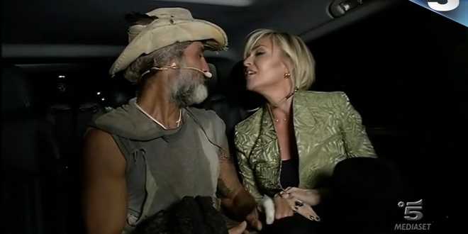 Isola dei famosi 2017: Raz Degan disperato per Paola Barale
