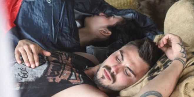 Isola dei Famosi 2018, Paola Di Benedetto scarica Francesco Monte?