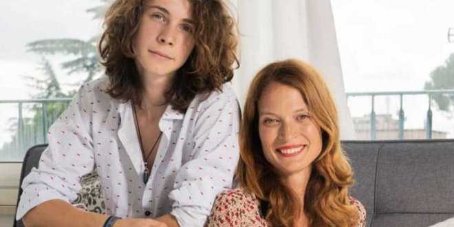 Grande Fratello Vip, parla il figlio di Jane Alexander: lo schiaffo ad Alessandro Cecchi Paone