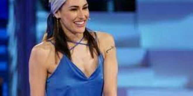 Polemiche alla prima puntata del Serale di Amici 22: Giulia Pauselli criticata per la sua esibizione