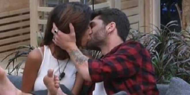 Il primo bacio del Grande Fratello VIP 2017