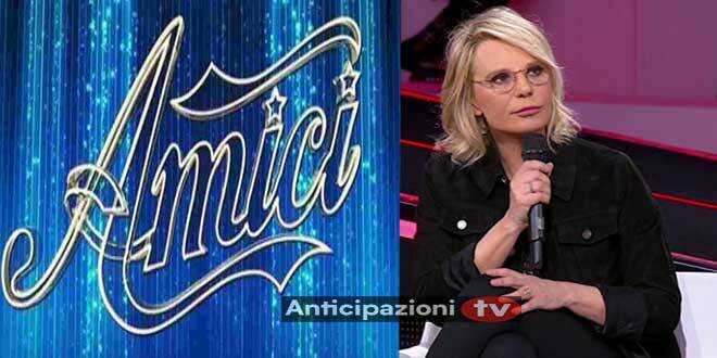 Anticipazioni Amici 23, puntata di domenica 10 dicembre 2023: allievo rispedito in casetta con la maglia sospesa