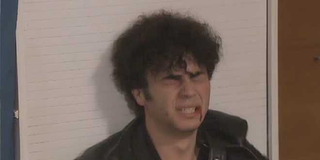 Un Posto al Sole puntata di giovedì 4 febbraio 2021, Angela condizionata da Nunzio?