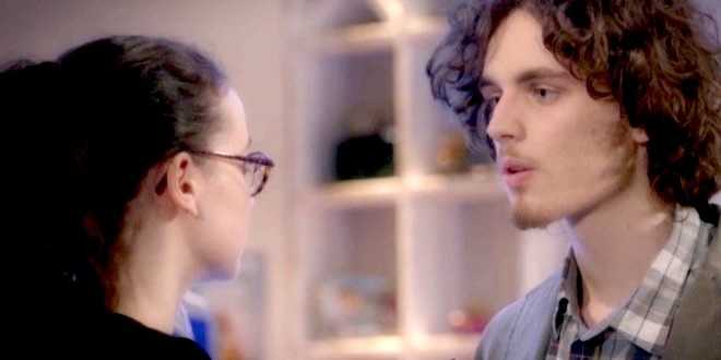 Le anticipazioni di Un Posto al Sole di mercoledì 13 gennaio 2021, Vittorio sprona Alex