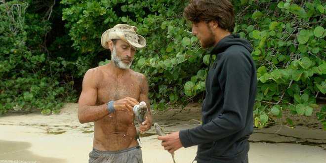 Isola dei Famosi 2017: Raz Degan fa un gesto d’affetto verso Simone, la rabbia di Samantha