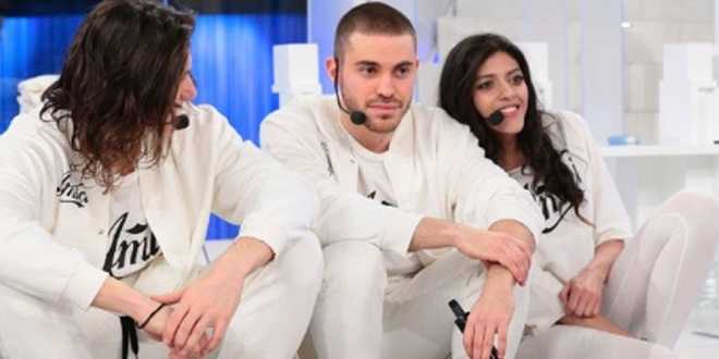 Amici 16, registrazione 19 Marzo 2017: il primo eliminato e un brutto divieto