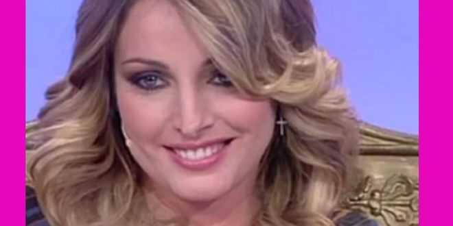 Rossella Intellicato cancella Uomini e Donne ed entra in politica: “Votare è un dovere civico”