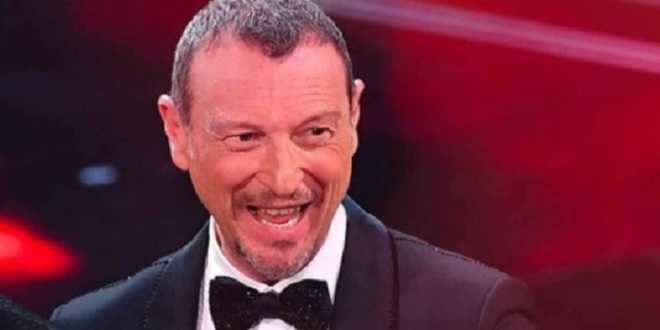 Sanremo 2022, colpaccio Amadeus: “Questa volta ci sarà anche lui”