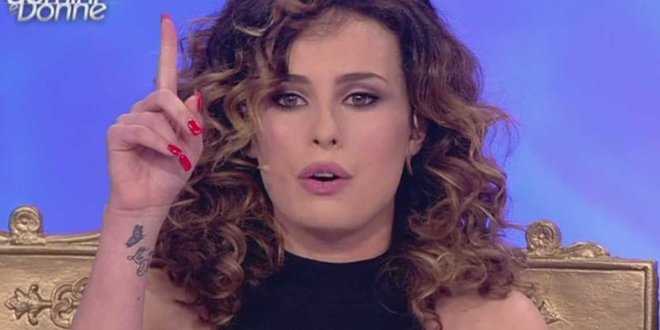 Grande Fratello Vip 3, Sara Affi Fella soffia il posto a un’altra tronista?