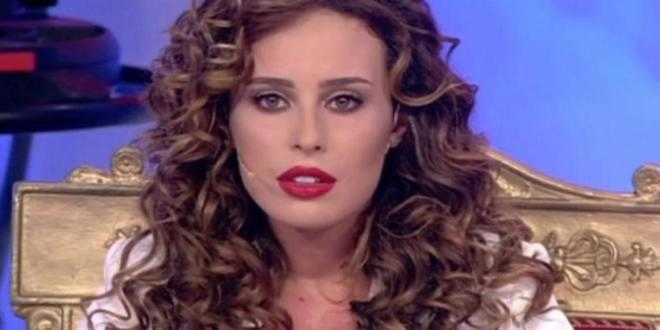 Anticipazioni Uomini e Donne, Sara in lacrime per Lorenzo