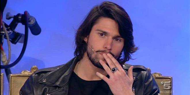 Uomini e Donne gossip: la scelta di Luca è appena avvenuta lontano dalle telecamere?