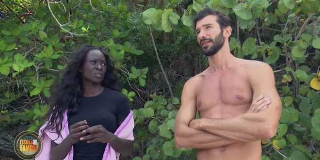 L’Isola dei Famosi 18, scenata di Khady Gueye ad Artur: il fuori onda che non ti aspetti
