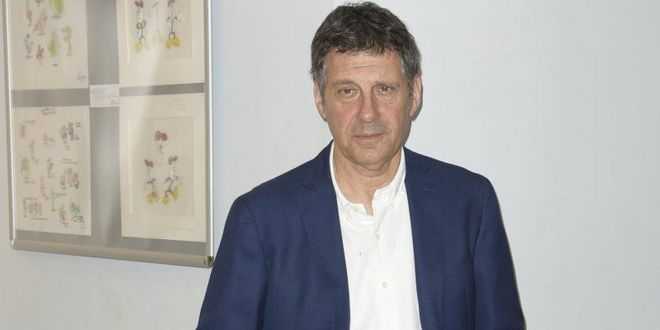 Shock sul web, commenti di gioia per la morte di Frizzi