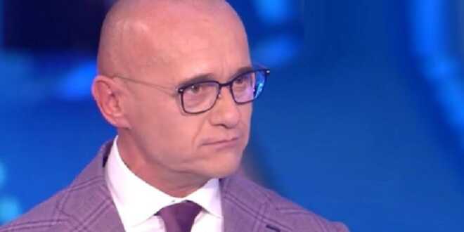 GF Vip 7, Signorini anticipa i temi: si parlerà di razzismo, malattie e LGBT