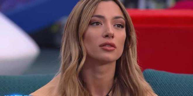GF Vip, nella notte Soleil Sorge ha un malore: paura nella Casa