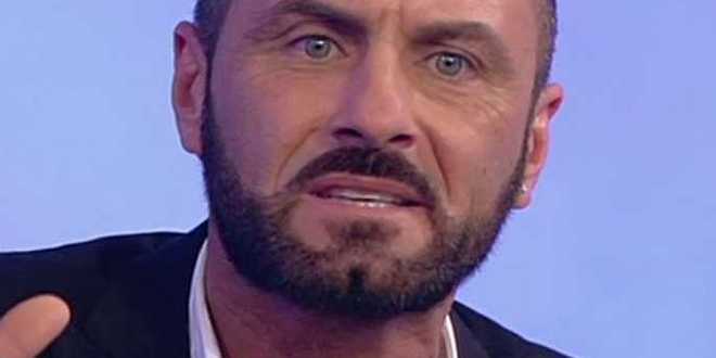Uomini e Donne news, Sossio Aruta ammette: “Io e Ursula…”