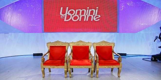 Anticipazioni Uomini e Donne: sul trono di settembre ci sarà proprio lui!