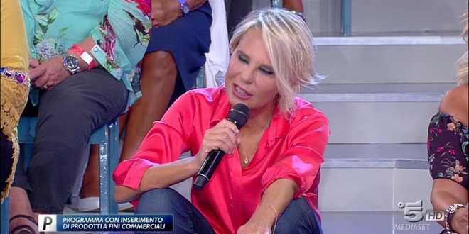 Uomini e Donne anticipazioni: svelata la data della registrazione con i nuovi tronisti